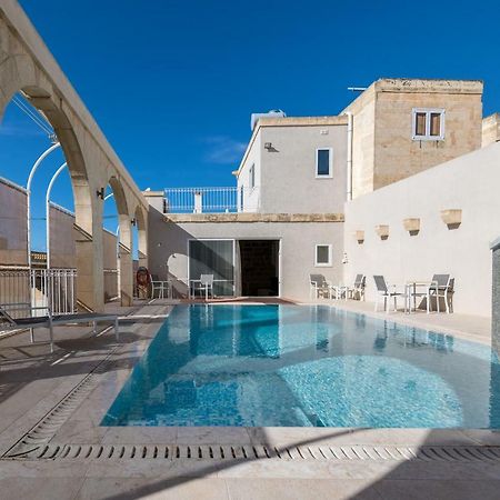 Zeppi'S Luxury Holiday Farmhouse With Private Pool Għarb Esterno foto