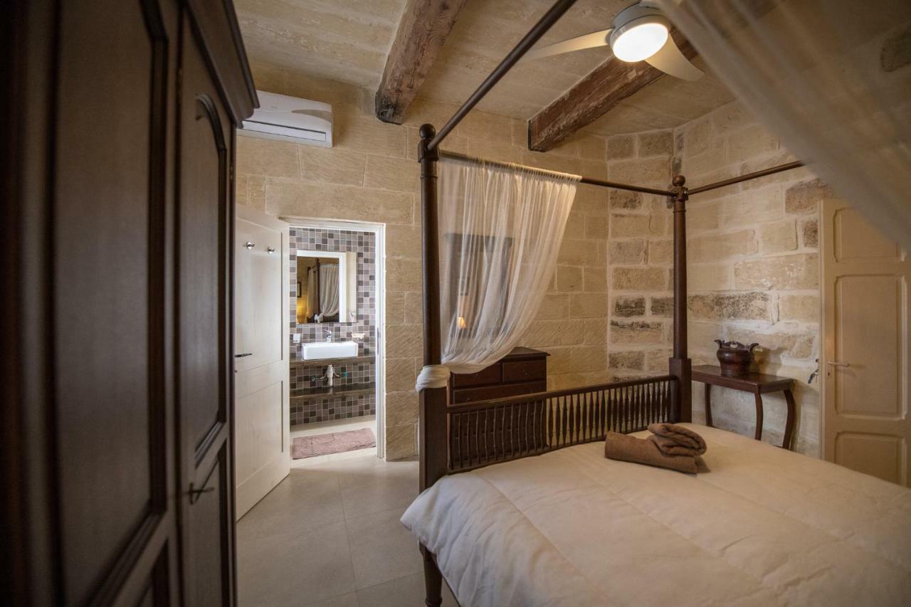 Zeppi'S Luxury Holiday Farmhouse With Private Pool Għarb Esterno foto